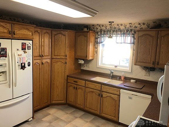 4th image of 5406 Woodgate Dr