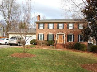 1815 Dantzler Dr, High Point, NC 27265