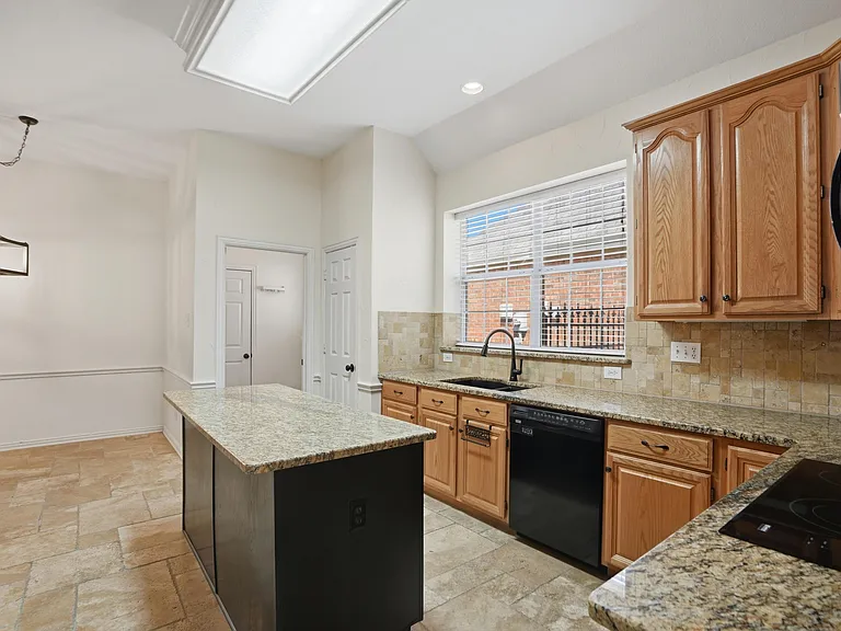 6613 Barclay Ln — Photo 19