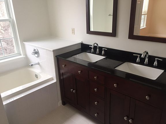 5th image of 1527 Laurel Wood Way