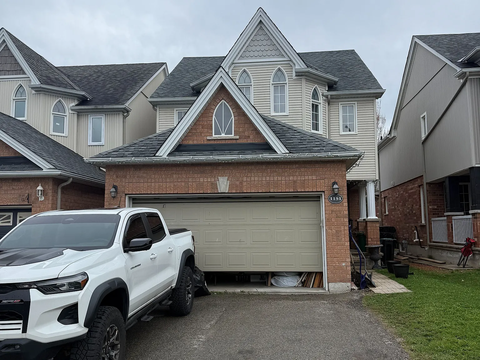 5 bed, $3,400 — Photo 1