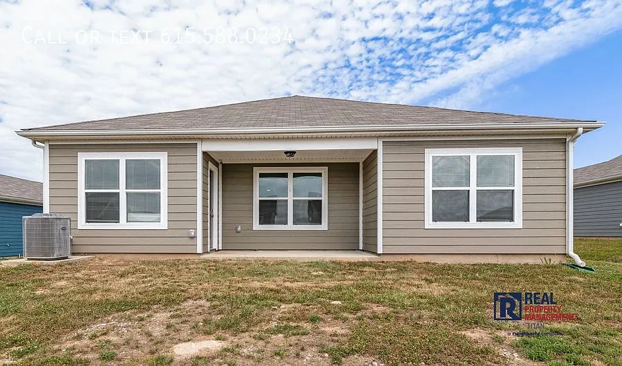Like New 3BR/2BA Home in North Columbia — Photo 4
