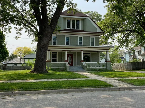 227 N. Washington St., 227 N Washington St #3, Janesville, WI 53545