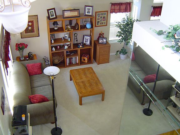 Dramatic Vaulted Ceilings