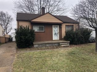 6052 Roosevelt St, Taylor, MI 48180