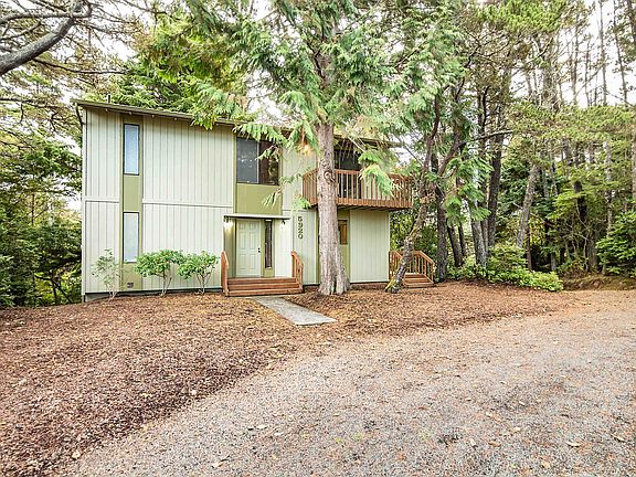 3rd image of 5920 La Plaza Pl