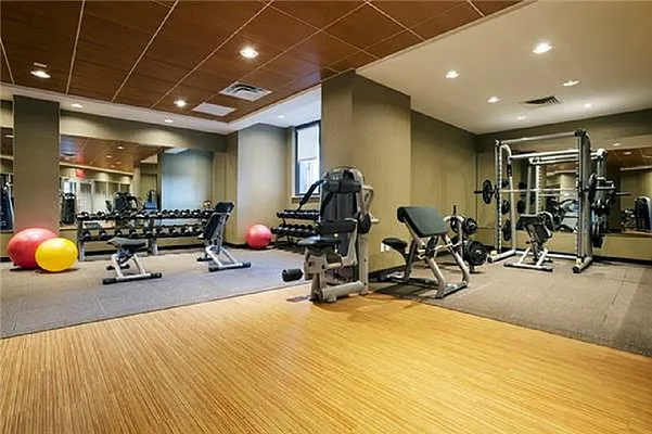 Rented by City Connections Realty | media 42