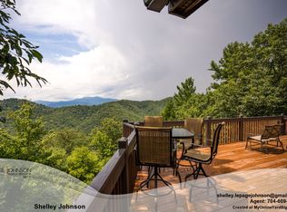 7987 Pine Ridge Ln, Lenoir, NC 28645