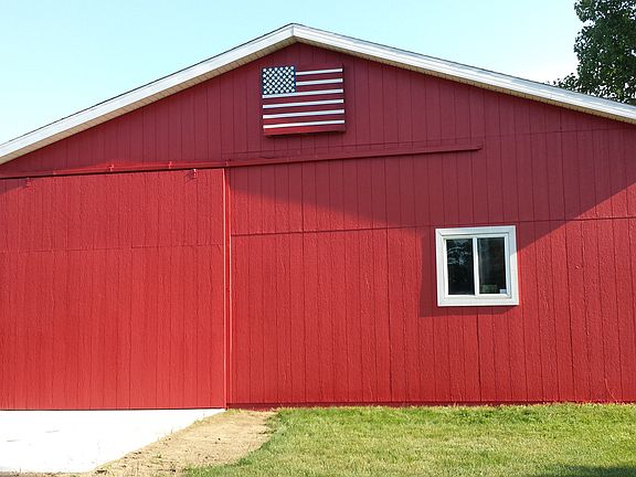Front View of Barn