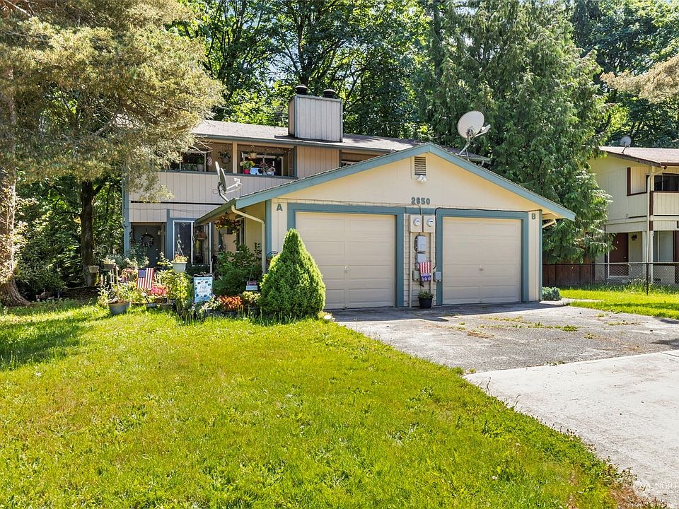1st image of 2850 A/B Aegean Court NE