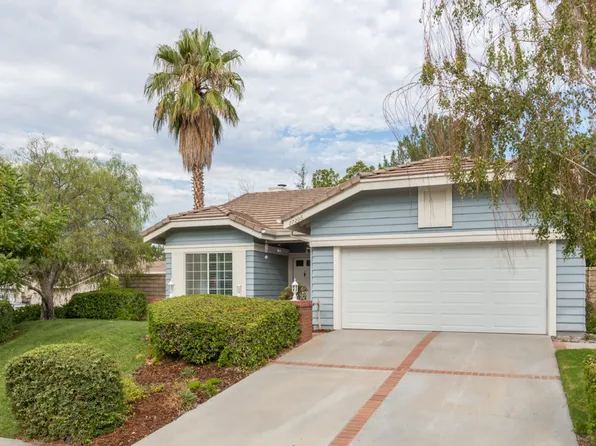 27205 Waterford Dr, Santa Clarita, CA 91354