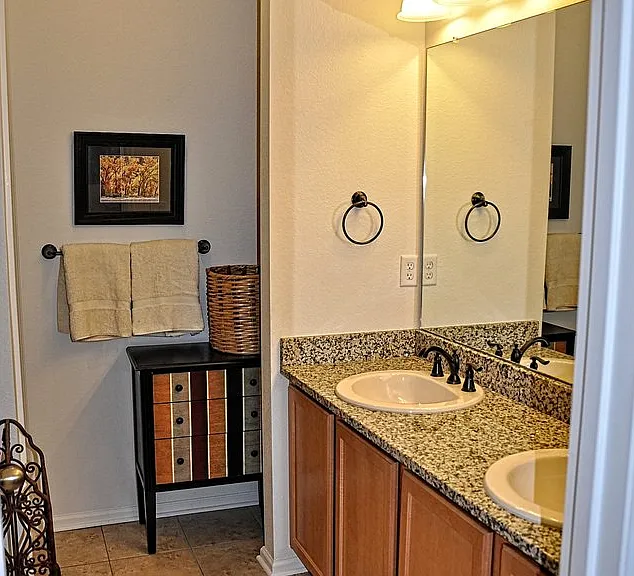 1584 Sorenson Dr — Photo 10
