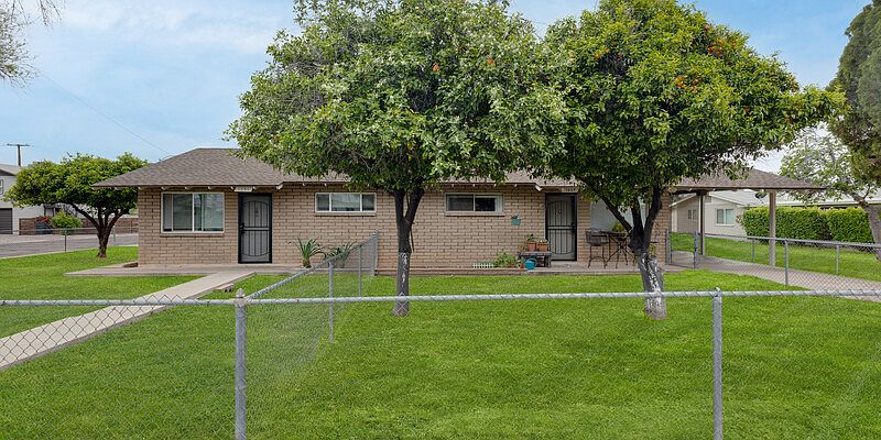 1st image of 1025 E Fairmount Ave #1017