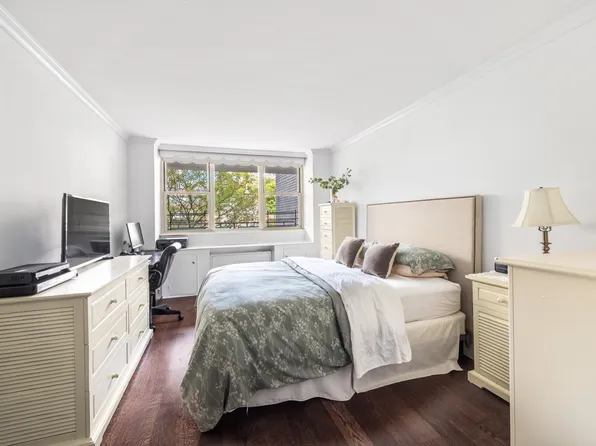 222 East 80th Street image 5 of 8