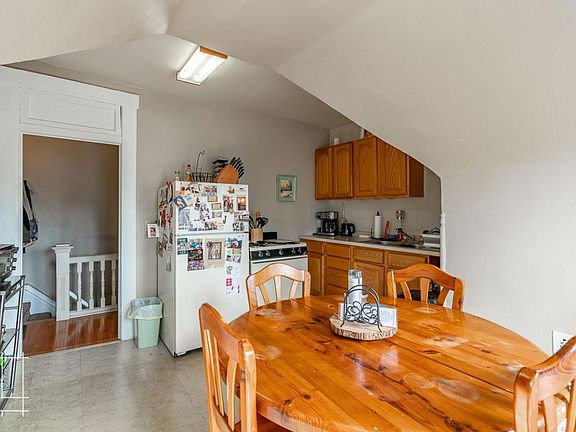 3rd image of 100 W 6th Ave #1024