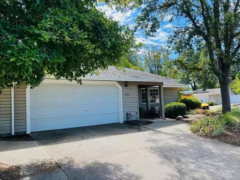 1st image of 7400 Pennington Way