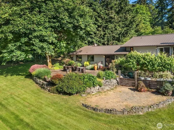 10801 SW 238th Street, Vashon, WA 98070