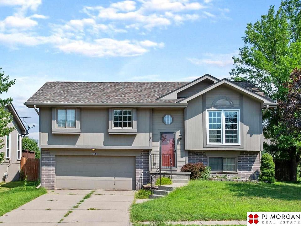 1st image of 4303 N 147th St