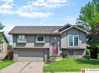 4303 N 147th St, Omaha, NE 68116