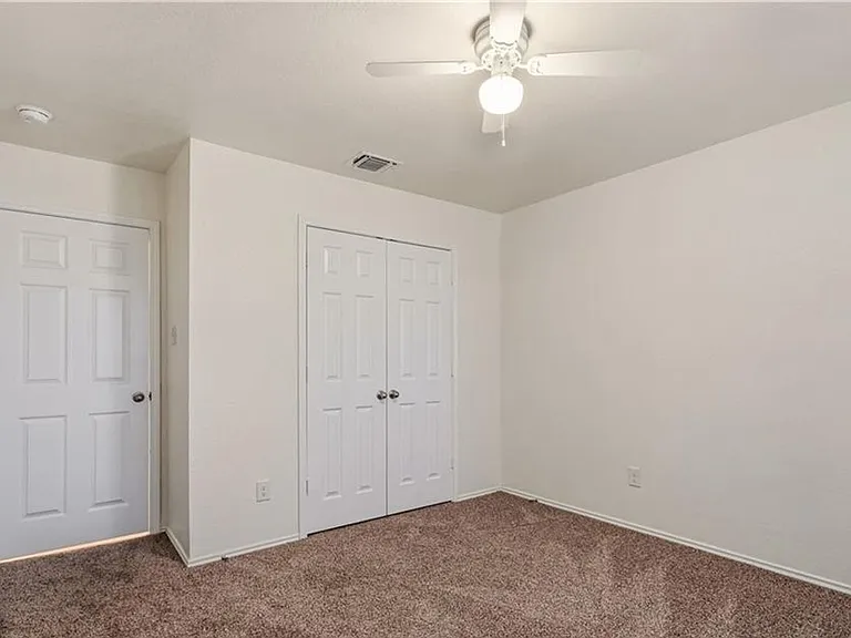 2405 Elba Dr — Photo 13