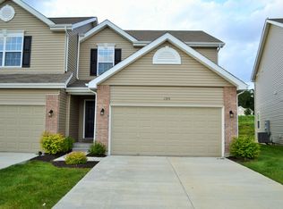 1355 New Charter Ln, O'Fallon, MO 63366