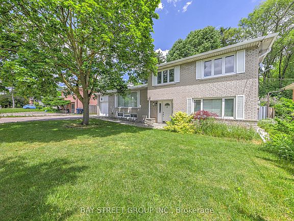 3rd image of 99 Grantbrook St