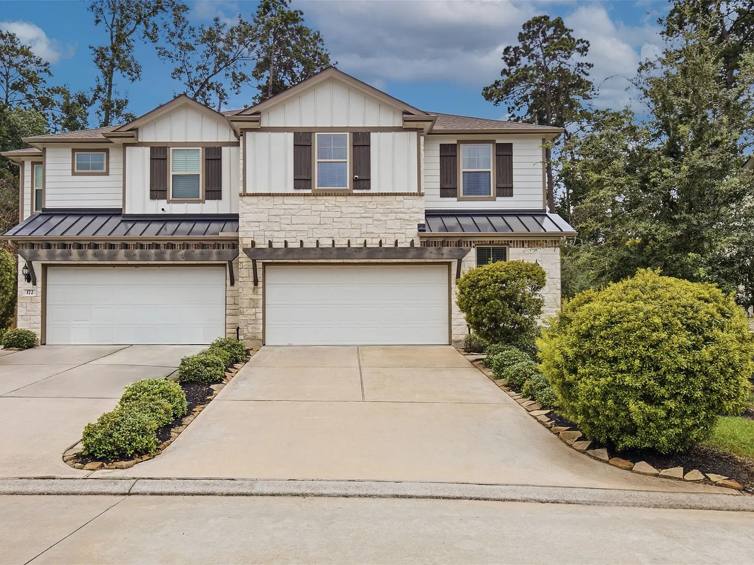 4 bed, 2.5 bath, 2144 sqft, $2,450 — Photo 3