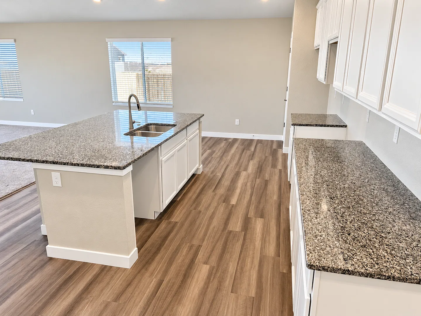 Stylish 3-Bedroom Ranch Home with Modern Finishes & 3-Car Garage! — Photo 2