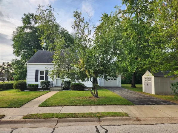 1114 Pierce Street, Black River Falls, WI 54615
