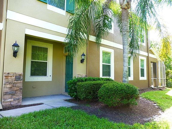3rd image of 12480 Streamdale Dr