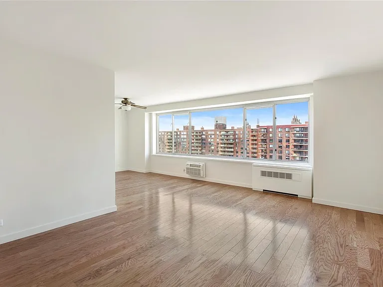 392 Central Park W #19Y — Photo 6