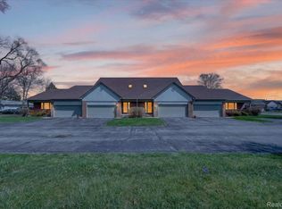 31924 Joseph Anthony Ct, Warren, MI 48093