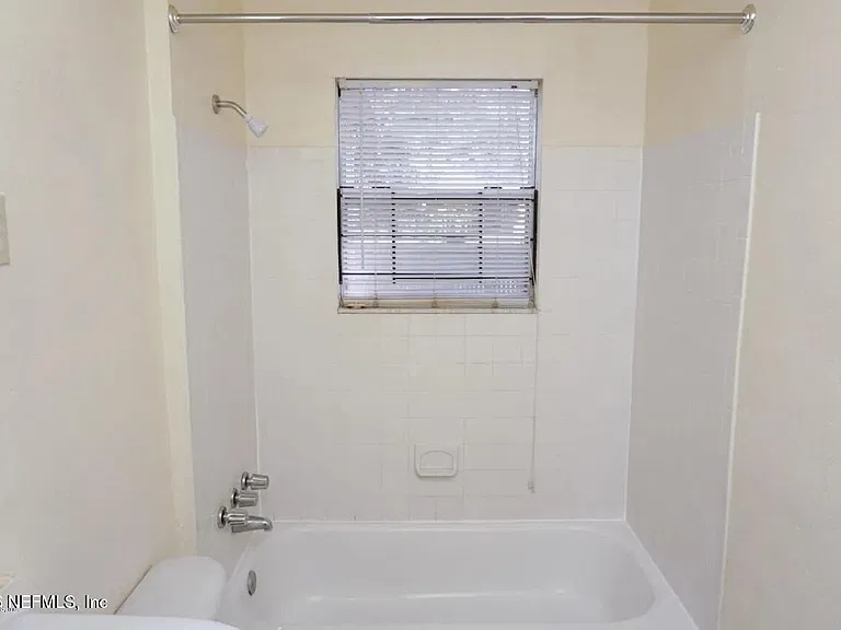 7545 Wilder Ave — Photo 5