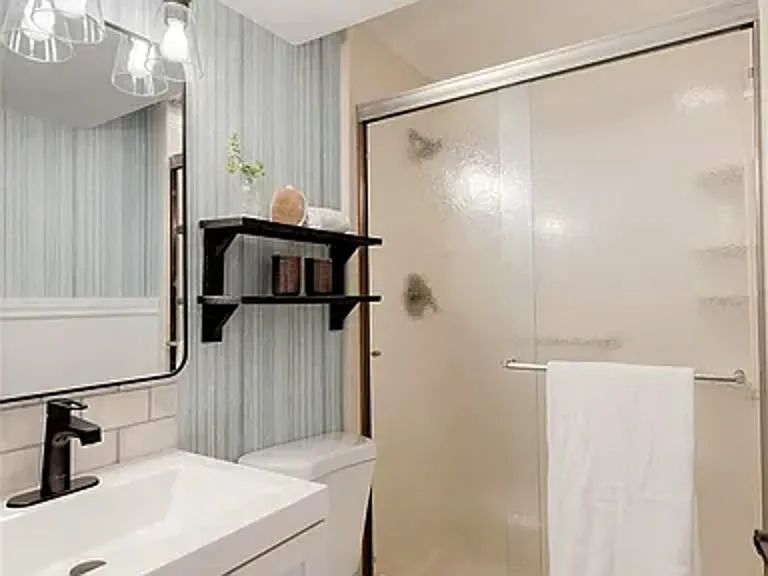 10323 W Arkansas Dr — Photo 16