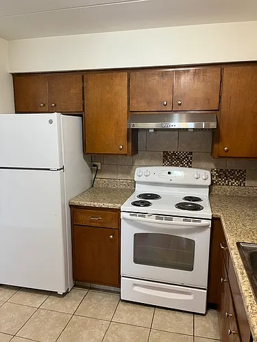18323 Exchange Ave #4 Photo 1