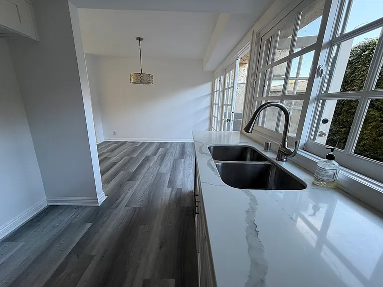 2450 Vista Hogar — Photo 21