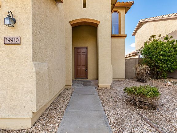 4th image of 39910 N Bell Meadow Trl