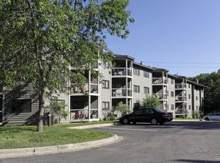 Thomas Lake Pointe, Saint Paul, MN 55122