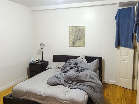 5th image of 174 Scholes St APT 2A