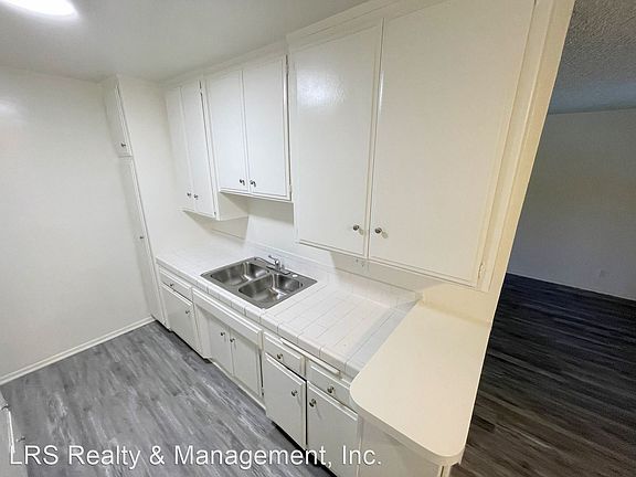 4th image of 8750 Topanga Canyon Blvd #2