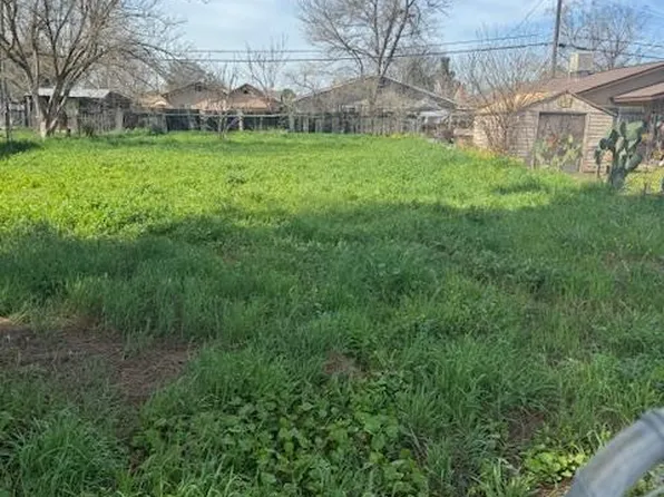 548 S Recreation Ave, Fresno, CA 93702