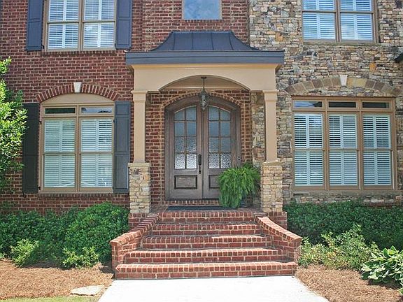 3rd image of 731 Wisteria Vine Ln