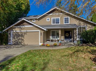 410 SE 10th St, North Bend, WA 98045