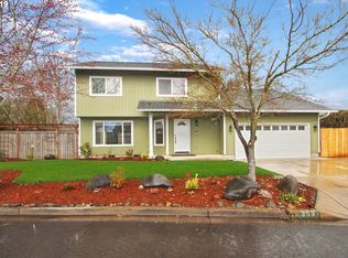 353 Garth Ln, Eugene, OR 97404