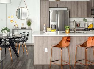 Griffis Pine Avenue, Long Beach, CA 90802
