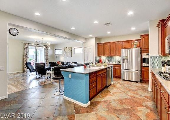 4th image of 5435 Wesleyan Ct