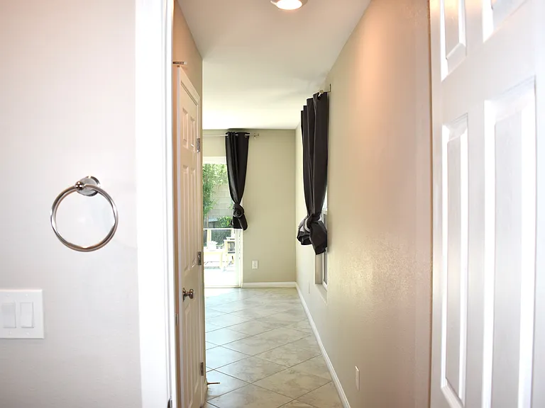 6973 W Ford Ave — Photo 9