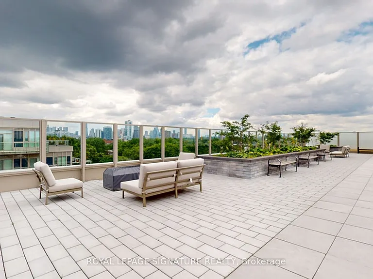 150 Logan Ave #633 — Photo 31