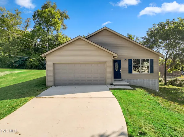 1440 Ault Rd, Knoxville, TN 37914