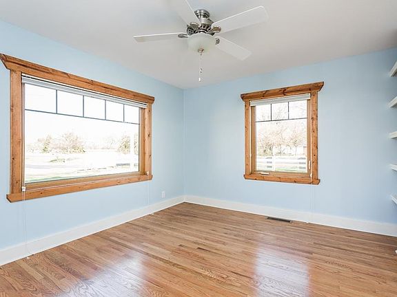 4th image of 8586 Central Ave